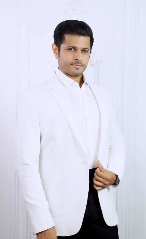 Neil Bhatt, Lehenga Style Saree, Lehenga Style, Italian Women, Lehenga, Saree, Actors, Quick Saves