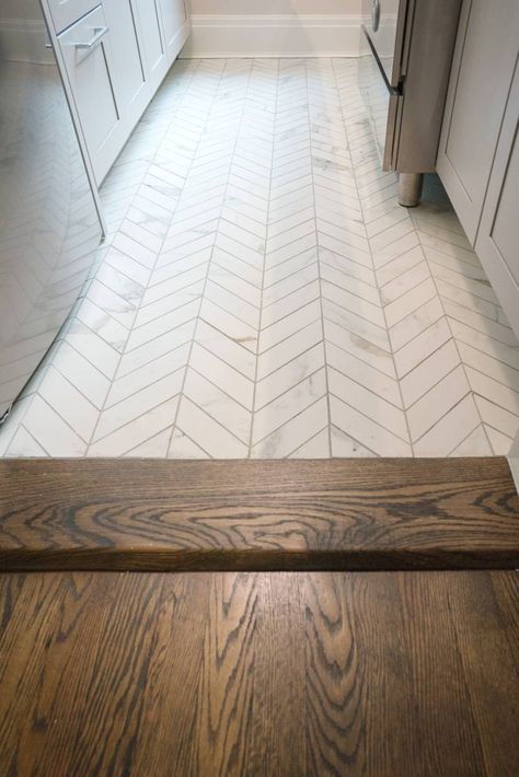 Hardwood floor to herringbone tile transition. Floor transition. Kitchen/living room/laundry room. Chevron Tiles Floor, Jacobean Stain, Chevron Tile, Farmhouse Kitchen Remodel, Color Interior, Kitchen Remodel Before And After, Kitchen Floor, Decor Minimalist, Bathroom Remodel Master