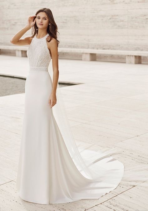 Rosa Clara Wedding Dress, Halterneck Wedding Dress, Wedding Gown Halter, Halter Top Wedding Dress, Halter Neck Wedding Dress, Wedding Dress Halter Neck, Rosa Clara Wedding Dresses, Plain Wedding Dress, Wedding Decors