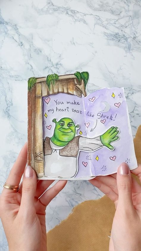 Eve | Cute card unfolding some memories 🩵 Please credit me if you share or recreate this card online‼️ | Instagram Custom Birthday Card Ideas, Shrek Gifts Diy, Christmas Card Ideas Creative, Cute Birthday Card Drawings, Dnd Birthday Cards, Diy Dad Birthday Card, Shrek Crafts, Dad Birthday Card Ideas, Interactive Birthday Cards