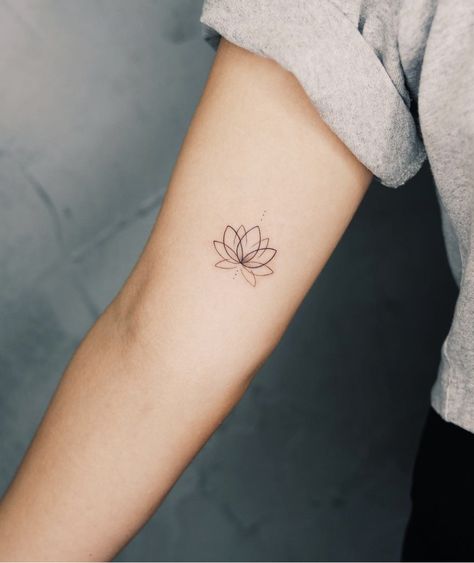 Lotus Tattoo Back Of Arm, Small Lotus Tattoos For Women, Lotus Small Tattoo, Lotus Minimalist Tattoo, Lotus Tattoo Minimalist, Minimal Lotus Tattoo, Mini Lotus Tattoo, Lotus Tattoos For Women, Fine Line Lotus Tattoo