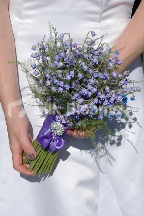 Bluebell Bouquet Wedding, Bluebell Flower Bouquet, Blue Bell Flowers Bouquets, Bluebells Wedding, Bluebells Bouquet, Bell Flower Bouquet, Bluebell Bouquet, Bluebell Wedding, Unusual Wedding Bouquets