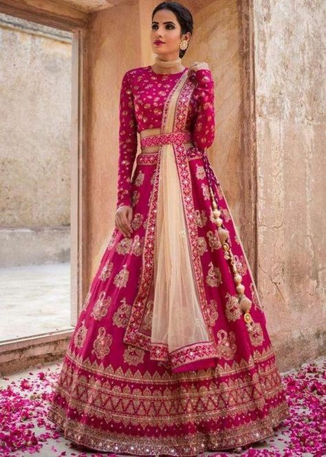 Emrodery Work, Pink Bridal Lehenga, Orang India, Indian Wedding Gowns, Indian Bride Outfits, Lehnga Dress, Bridal Lehenga Collection, Designer Bridal Lehenga, Indian Bridal Lehenga