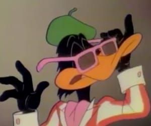 98 imagens sobre ⚪ |↻𝐶𝑎𝑟𝑡𝑜𝑜𝑛 | ⚫ no We Heart It | Veja mais sobre cartoon, 90s e aesthetic | Cool cartoons, Cartoon profile pics, Cartoon profile pictures E Aesthetic, Aesthetic Cool, Cartoon Profile, Cartoon Profile Pictures, Daffy Duck, Cartoon Profile Pics, Profile Pics, Cool Cartoons, Profile Pictures