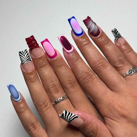 30 Square Nail Ideas for Summer, From Swirls to Chrome Square Summer Nails, Nail Glam, Top Nails, Edgy Nails, Blue Lilac, Dope Nail Designs, Nails Only, Metallic Nails, Fire Nails