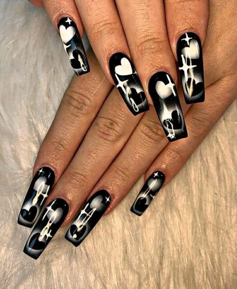 Chicana Inspired Nails, Chicana Style Acrylic Nails, Chicana Nails Designs, Nails Chicana, Chicano Nails Designs, Chicana Nails Acrylic, Chola Nails Designs, Chola Nails, Chicano Nails