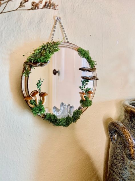 Enchanted Moss Forest Mushroom Mirror Mini Portal Handmade Cottagecore Fairy Unique Decor - Etsy Fairycore Mirror, Mushroom Mirror, Enchanted Items, Fairy Mirror, Mirror Upcycle, Portal Mirror, Moss Forest, Mushroom Cottagecore, Green Room Decor