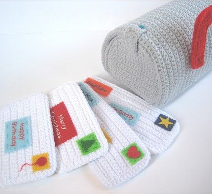 Knit Mailbox Play Set by craftyanna, via Flickr Crochet Pins, Knitting Creations, Valentine Crochet, Xmas Crochet, Crochet Stuffies, Crochet Letters, Crochet Game, Crochet Dreams, Confection Au Crochet