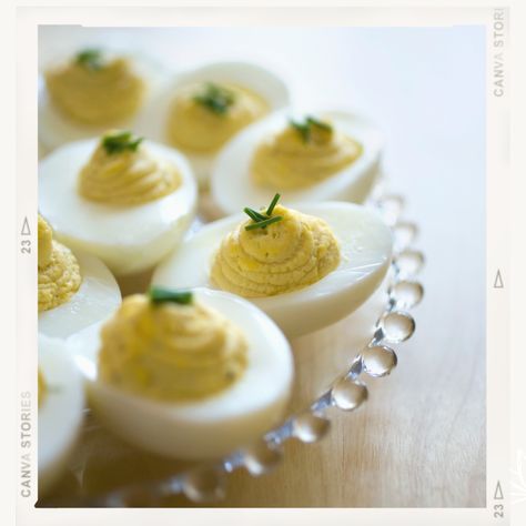 Lean & Green Appetizer | Deviled Eggs Green Deviled Eggs, Green Appetizer, Lean Green Recipes, Medifast Recipes, Devilled Eggs, Smoked Oysters, Lean Protein Meals, Easter Side Dishes, Green Recipes