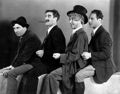 Luciano: Galesburg helped the Marx Brothers make a name for themselves Zeppo Marx, Harpo Marx, Marx Brothers, Groucho Marx, The Three Stooges, Classic Comedies, Animal Crackers, Golden Age Of Hollywood, 인물 사진