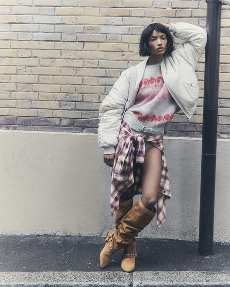 Marant Etoile Fall-Winter 2023 collection | ISABEL MARANT Official Online Store Isabel Marant Fall 2023, Isabel Marant Photoshoot, Isabel Marant Style, Isabel Marant Leather Jacket, Isabel Marant Fleece, Studded Ballet Flats, Isabel Marant 2022 Winter, Denim Sweatshirt, Culotte Shorts