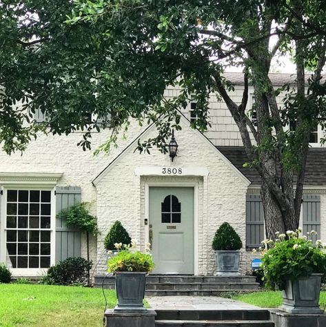 Exterior Entryway Ideas, Potted Boxwood, Contemporary Front Doors, Building A Porch, House Photo, House With Porch, Painted Brick, Barn Lighting, Exterior Paint Colors