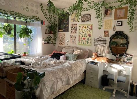 sam ࿔ on Twitter: "a cozy room filled with plants https://t.co/T5zMnZHg9C" / Twitter Grassy Room Aesthetic, Cat Proof Bedroom, Earth Tone Maximalist Bedroom, Art Studies Aesthetic, Bed In Front Of Window Aesthetic, Minimalist Indie Bedroom, Living Room With Carpet Floors Ideas, Grad Student Apartment, Soft Room Aesthetic