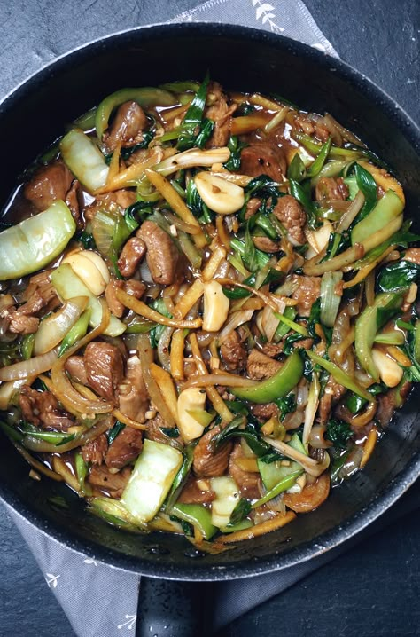 Oyster Sauce Chicken Stir Fry, Pak Choi Recipe Stir Fry, Recipes With Pak Choi, Chicken Oyster Sauce Recipes, Pok Choi Recipes, Pak Choi Recipe, Oyster Sauce Recipes, Pok Choi, Oyster Sauce Chicken