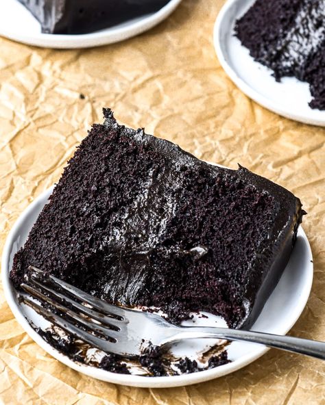 Mascarpone Buttercream, Chocolate Mascarpone, Cake With Mascarpone, Black Cocoa, Chocolate Cheese, Buttercream Recipe, Food Cakes, Delicious Chocolate, Decadent Desserts