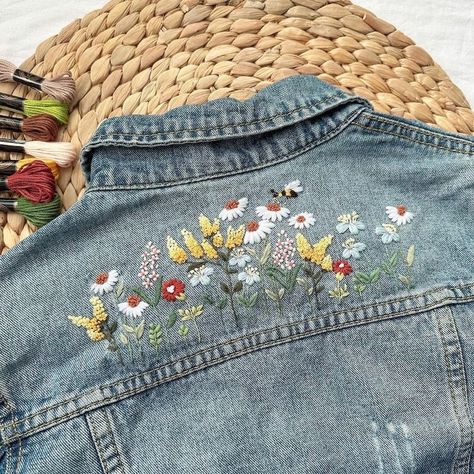 Wildflowers Stick and Stitch Embroidery PDF & Pattern Video Tutorial Beginner Embroidery Botanical Embroidery Designs Christmas Gift - Etsy Embroidery Botanical, Stick And Stitch Embroidery, Embroidery Designs Christmas, Denim Jacket Embroidery, Stick And Stitch, Botanical Embroidery, Beginner Embroidery, Embroidery Template, Floral Embroidery Patterns