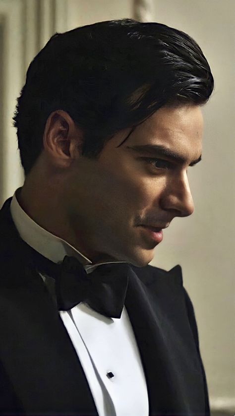 Francine Dupre on Twitter: "Aidan Turner Philip Lombard And Then There Were None Agatha Christie #aidanturner #aidanturnerlove #aidanturnerforever #philiplombard #andthentherewerenone https://t.co/UDAmhksc8u" / Twitter Philip Lombard, Then There Were None, Aiden Turner, Aidan Turner, I Have A Crush, Irish Men, Agatha Christie, Having A Crush, Male Models