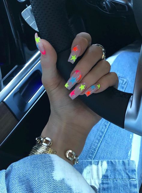 Kylie Nails, Nail Design Glitter, Milky Nails, Star Nail Art, Her Nails, Acrylic Nails Coffin Short, Summer Acrylic Nails, Short Acrylic Nails Designs, Star Nails