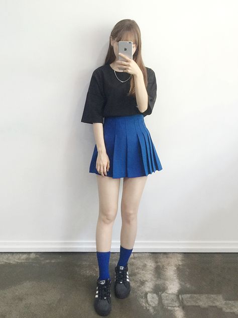 Korean Daily Fashion - Official Korean Fashion School Skirts, K Pop Fashion, Japanese Fashion Women, Fashion Tiktok, Shorts Skirt, Girl Soft, Korean Clothing, Korean Fashion Trends, Unique Clothing