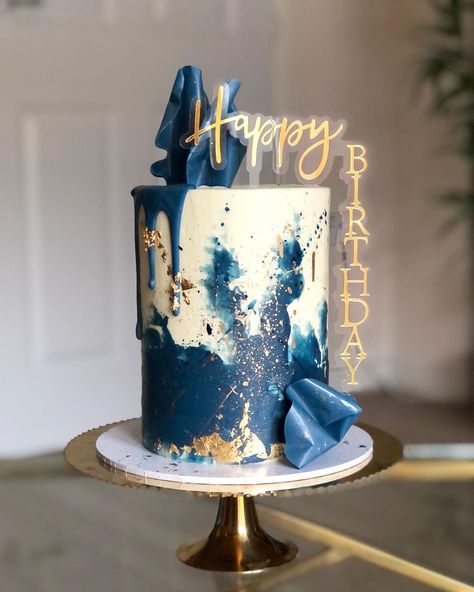 Amelia’s Cakes on Instagram: “Yesterday’s cake was for a lovely returning customer, I did her husbands birthday cake last year and here is his cake this year! 💙 . . . .…” Teenage Cake, Male Cakes, Cake Marble, Husbands Birthday, Blue Birthday Cakes, Birthday Cake For Husband, Cake For Husband, Dad Birthday Cakes, 21st Cake