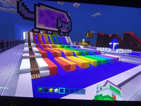 Carnival Games Minecraft, Minecraft Rides Ideas, Amusment Parks Minecraft, Minecraft Fun Fair Ideas, Minecraft Bazaar Ideas, Fun Minecraft Builds Easy, Carnival Minecraft, Minecraft Carousel, Minecraft Circus Tent