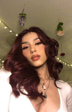 Burgundy Hair Curly, Cute Hair Dye Ideas For Curly Hair, Curly Burgundy Hair, Hair Dye Inspiration, Burgundy Curly Hair, Red Hair Inspo, Wine Hair, Dark Red Hair, Burgundy Hair