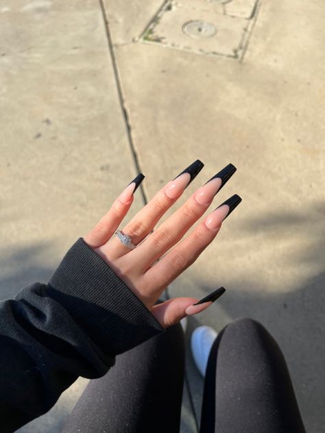 Nail Ideas Medium Length Coffin Black, Long Black Tip Nails, Acrylic Black Tip Nails, Black Medium Nails Acrylic, Long Coffin Acrylic Nails Black, Acrylic Square Nails Medium, Black Tip Nails Long, Black French Long Nails, Long Nails Black French