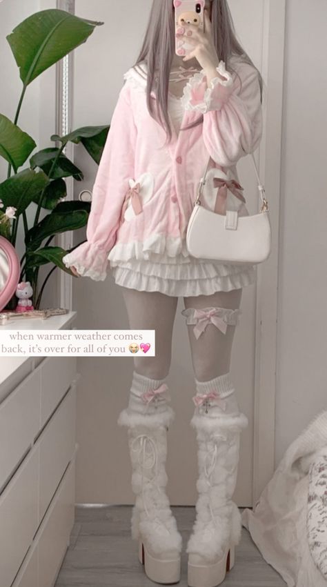 Aesthetic Clothes Pastel, Dollcore Outfits, Sanrio Outfits, Sanrio Clothes, Cute Pink Outfits, Kawaii Outfit Ideas, Fashion Staples, Mode Kawaii, Fashion Forward Outfits