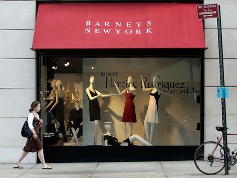 Barneys New York History Includes a Rise and a Fall Nyc Upper East Side, Kimberly White, New York Shopping, Senior Fashion, Television Advertising, Fashion Director, Fashion Student, Will And Grace, Nyc Shopping