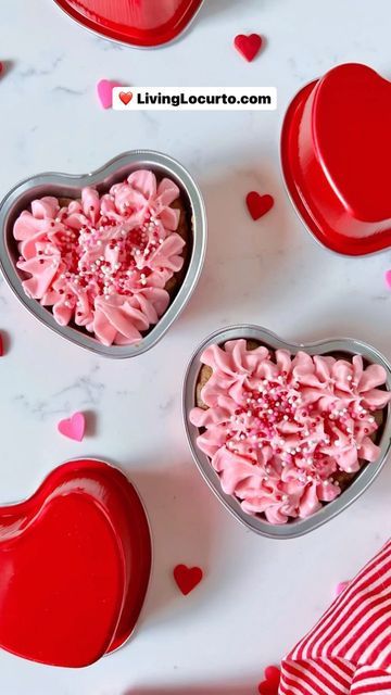 Chocolate Chip Cookies Cake, Heart Cake Pan, Nutella Chocolate Chip Cookies, Mini Loaf Cakes, Bake A Cake, Chocolate Chip Cookie Cake, Heart Shaped Chocolate, Cookie Cakes, Heart Cakes