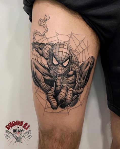 @daddy.ql Crazy Tattoo Ideas Creative, Spider Man Tattoos, Tattoo Spiderman, Spiderman Tattoos, Spider Man Tattoo, Pokemon Tattoos, Spiderman Tattoo, Tattoo Black And White, All Spiderman