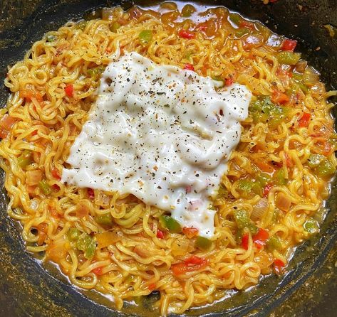 Cheese Maggie, Indian Fast Food, Food Story, Vegetarian Snacks Recipes, Food Menu Design, Vegetarian Snacks, Indian Food Recipes Vegetarian, Snacks Recipes, Recipes Vegetarian