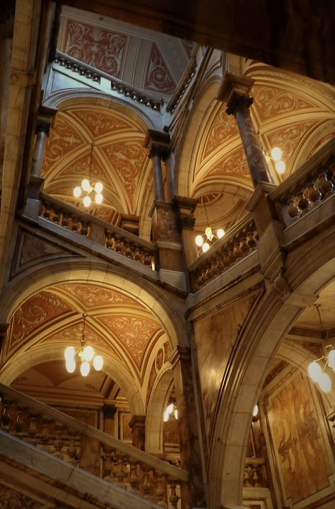 Glasgow City Chambers interior 23/08/2016 Glasgow City Chambers, Glasgow City, Anniversary Trips, Glasgow, Barcelona Cathedral, Mood Board, Barcelona, Wallpapers, Building