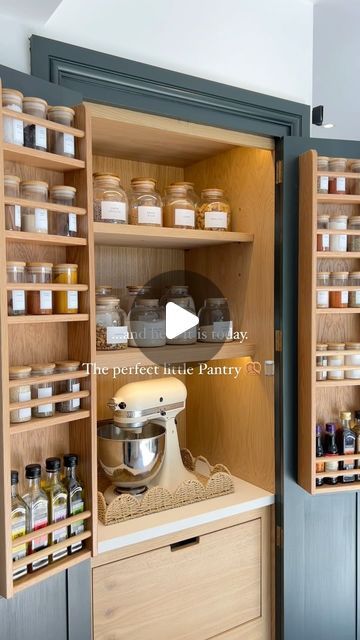 Paul & Jane ( Home Renovations | Interiors | DIY ) on Instagram: "The Story of our perfect little Pantry ✨🥨💕🫙  #pantry #pantryorganization #pantrydesign #pantryorganisation #pantrygoals #pantrychallenge #pantrymakeover #pantrystaples #kitchendesign #kitchenrenovation #kitchendecor #greenkitchen #lvtfloor #decordesign #larder #lardercupboard #shakerkitchen #explorepage✨ #explorepageready #viralreelsvideo #viralrëëls #ᴠɪʀᴀʟʀᴇᴇʟs #renovationjourney #openplanliving #openplankitchen #openplan #rénovation" Lucy Williams Kitchen, Pantry Challenge, Pantry Organisation, Larder Cupboard, Pantry Makeover, Home Renovations, Shaker Kitchen, Pantry Design, Spring Hill