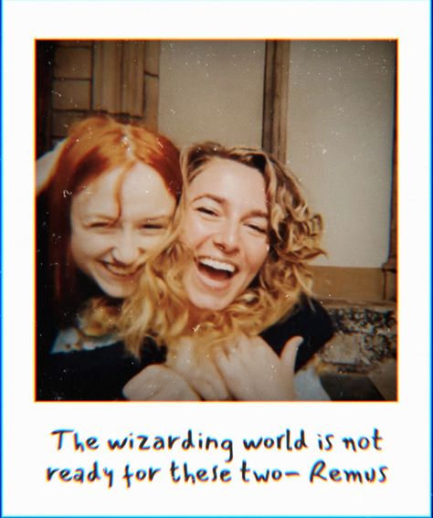 Marauders Era Polaroids, Lily And Marlene, Marauders Icons, Marauders Pictures, Marauders Polaroids, Harry Potter Twins, Shifting Motivation, Mauraders Era, Marlene Mckinnon