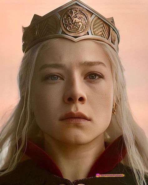 Rhaenyra Targaryen on Instagram: "Queen Rhaenyra of House Targaryen from House of the Dragon: Season 1 - Episode 10 (2022) . . . . . . . . . . . © 2011-2022 Home Box Office, Inc. All the Rights in This Content Belong to Their Respective Owners." Dessin Game Of Thrones, The Black Queen, Queen Rhaenyra, Dragon House, George Rr Martin, Targaryen Art, Rhaenyra Targaryen, Targaryen Aesthetic, Septième Art