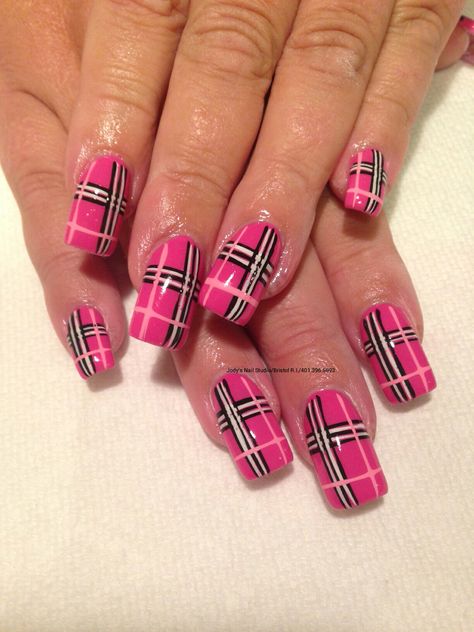 Pink And Black Plaid Nails, Pink Tartan Nails, Plaid Nails Pink, Pink Plaid Nails, Tartan Nails, Tiffany Blue Nails, Argyle Nails, Plaid Nail Designs, Fish Nails