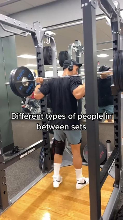 Funny Gym Videos, Gym Reels, Male Fitness Photography, Best Kettlebell Exercises, Workout Memes Funny, Full Body Weight Workout, Different Types Of People, Male Fitness, Gym Lifestyle