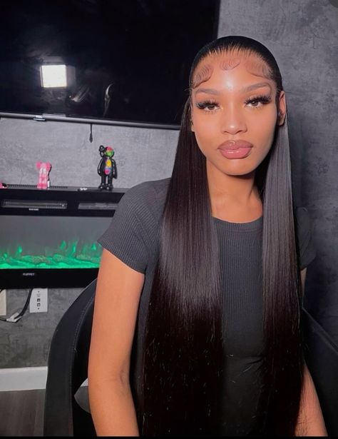 Side Part Buss Down, Side Part Wig Black Women, Straight Frontal Hairstyles, 40 Inch Bust Down Wig, Cute Frontal Hairstyles, Straight Wig Hairstyles Black Women, Straight Wig Hairstyles, Wig Hairstyles Black Women, Best Lace Front Wigs