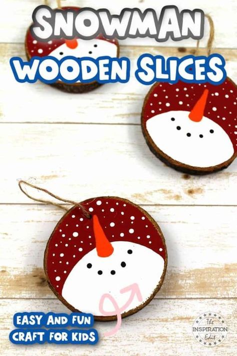 Reindeer Ornaments Diy, Wood Slice Ornament Ideas, Wooden Snowman Crafts, Family At Christmas, Snowman Craft, Wooden Snowman, Preschool Christmas Crafts, Ornaments Homemade, Snowman Christmas Ornaments