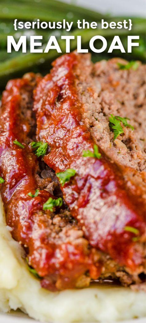 Everything about this meatloaf is good - it has the best glaze and the flavor is awesome. This is our go-to meatloaf recipe - it is easy and excellent! Quick Meatloaf, Quick Meatloaf Recipes, The Best Meatloaf, Homemade Meatloaf, Classic Meatloaf Recipe, Resepi Biskut, Classic Meatloaf, Good Meatloaf Recipe, Best Meatloaf