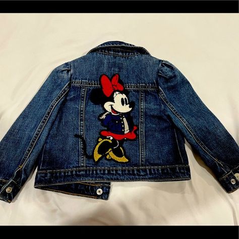 Gap toddler denim mini mouse jacket size 3T Minnie Mouse Jean Jacket, Gap Style, Mouse Character, Minnie Mouse Girl, Mini Mouse, Baby Models, Gap Jackets, Kids Coats, Girls Wardrobe