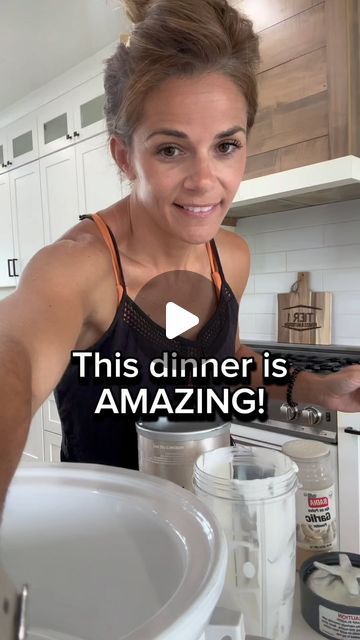 Tara Woodcox on Instagram: "This protein packed dinner is amazing!!!🤩 

#fy #fyp #foryou #foryoupage #recipe #recipes #simple #love #woah #wow #omg #dinner #pasta #dinnerideas #mom #moms #healthy #proteinpacked #instadaily #instagood #explore #explorepage #delicious #diet #fatloss" Dinner Recipes Cheap Healthy, Crockpot Chicken With Raos Sauce, Health Quick Dinners, High Protein Family Meal Prep, Food Ideas To Make At Home, Easy Meals To Take To Work, What To Make For Dinner Healthy, Healthy Dinner Recipes Videos For Family, Healthy Meals That Fill You Up