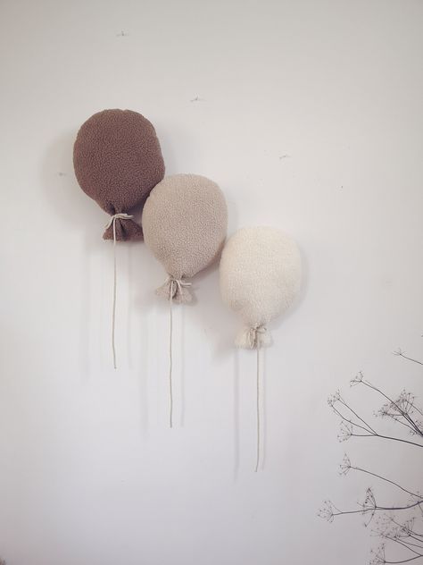 Baloon Wall, Balloon Wall Decorations, Neutral Baby Decor, Fall Nursery, Baby Bear Nursery, Magical Nursery, Fabric Balloon, Decorative Wall Decor, Beige Nursery