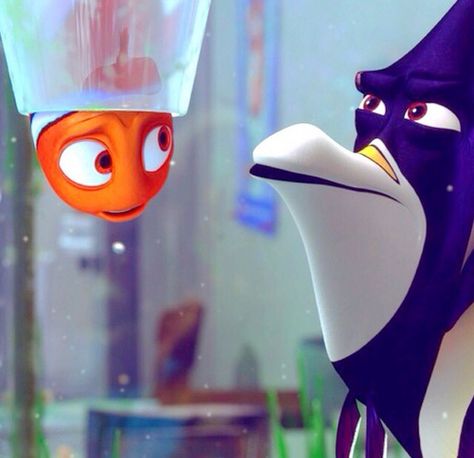 Gill was always my favourite character. Finding Nemo Gill, Gill Finding Nemo, Finding Nemo 2003, Swimming Pictures, Disney Finding Nemo, Walter Elias Disney, Disney Pixar Movies, Film Disney, Finding Dory