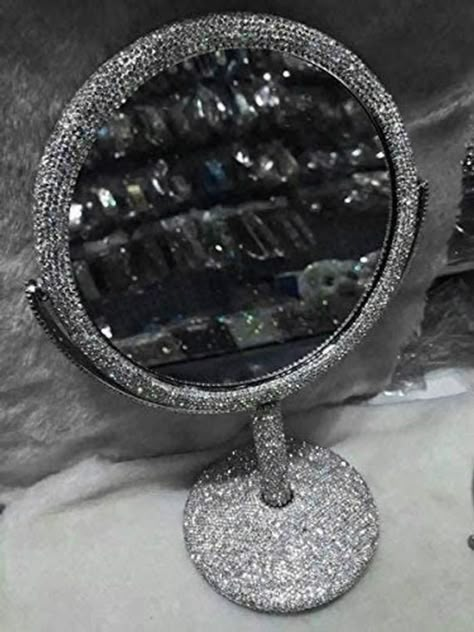 Disco Bathroom, Bedazzled Things, Mirror Projects, Bedazzled Stuff, Bedazzled Bottle, Rhinestone Mirror, Diy Rhinestone Crafts, Mirrors Diy, Bling Makeup