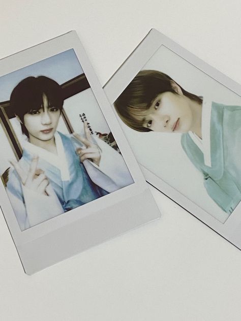 Beomgyu Polaroid, Txt Journal, Photocards Aesthetic, Polaroid Love, Polaroid Photos, Blue Springs, Blue Bow, Future Life, Aphrodite