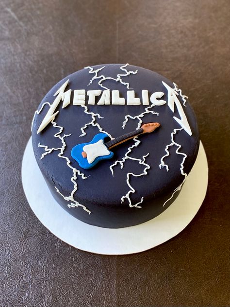 Metalica Cake Ideas, Metallica Birthday Cake, Best Moist Vanilla Cake, Best Moist Vanilla Cake Recipe, Metallica Cake Design, Metal Birthday Cake, Metallica Happy Birthday, Metallica Cake, Lightning Cake