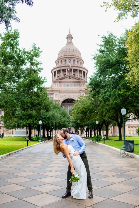 Top 15 Austin Engagement Locations Legal Wedding Ceremony, Large Wedding Reception, Austin Capitol, Legal Wedding, Courthouse Wedding Photos, Austin Wedding Venues, Proposal Photography, Hill Country Wedding, Large Wedding