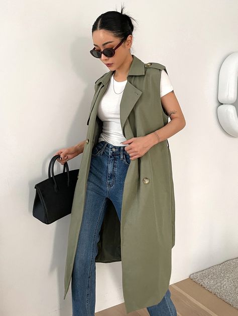 Green Vest Long, Green Blazer Vest Outfit, Long Green Vest Outfit, Sleeveless Trench Outfit, Green Sleeveless Blazer Outfit, Vest Trench Coat Outfit, Long Vest Outfits For Women Casual, Army Green Coat Outfit, Blazer Casual Outfit Women